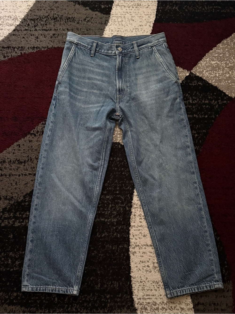 Calvin Klein Relaxed Fit Light Blue Denim Jeans size 29x32
